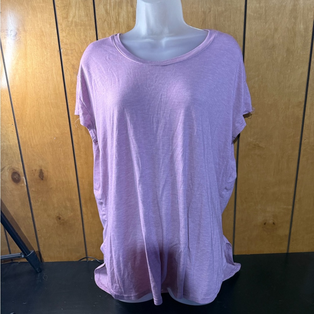 Champion Women's Short Sleeve Tee in Lavender Pink